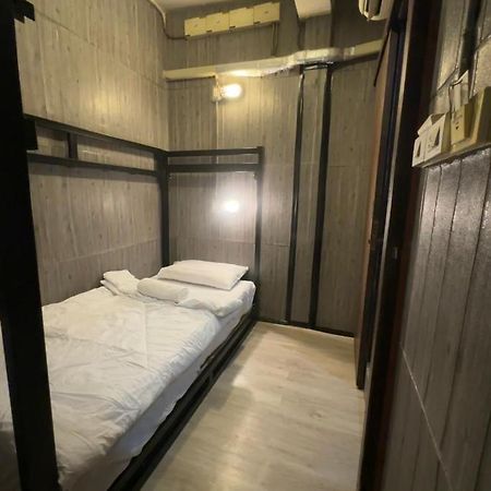Bed Bangkok Hostel Luaran gambar